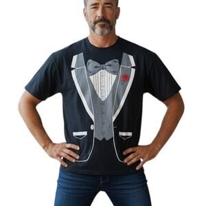 Fruit of the Loom Men's Vintage 80s Tuxedo Novelty Shirt, Black, Size XL